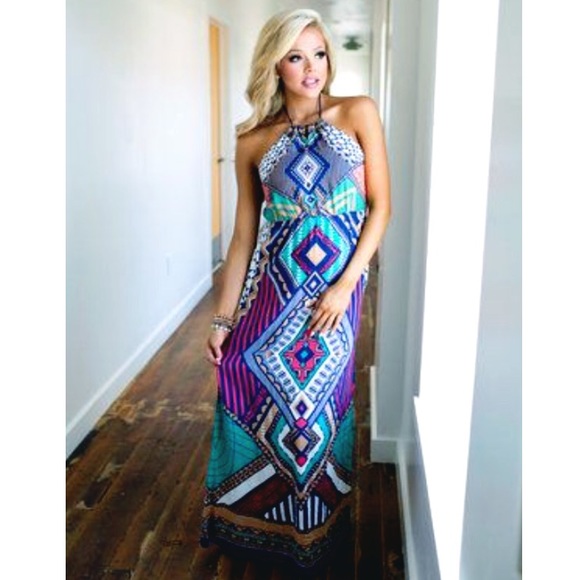 Flying Tomato Dresses & Skirts - Stunning and stylish brand new maxi dress